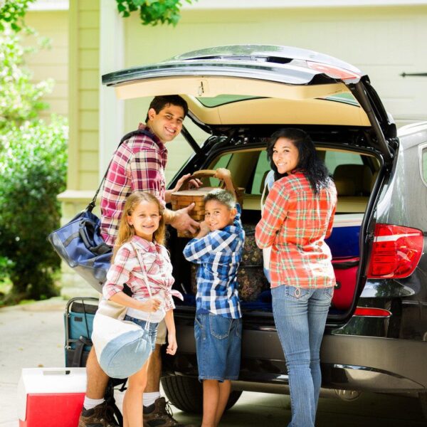 Samochody na wakacje – jak wybrać odpowiedni pojazd?