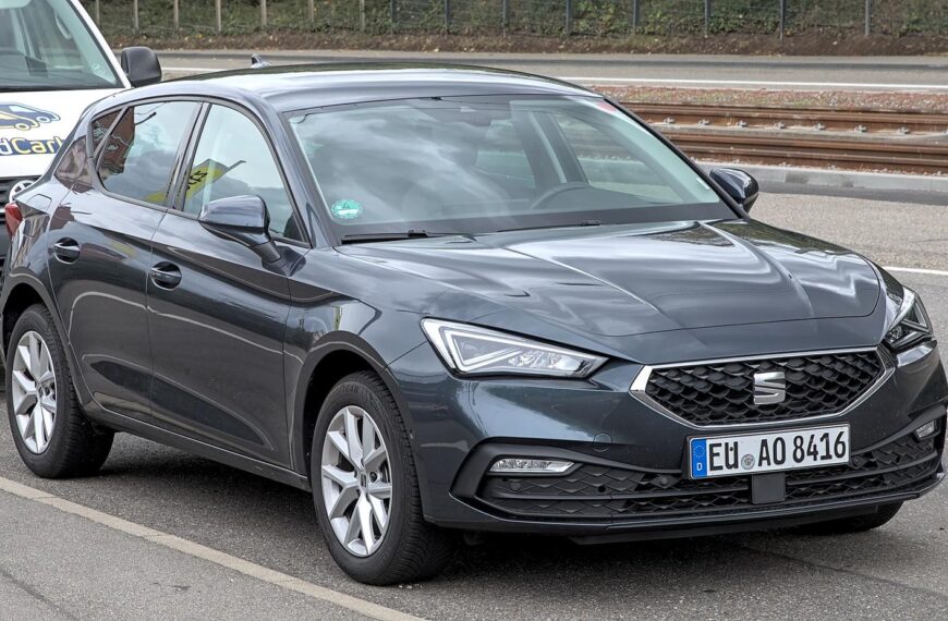Seat Leon – opinie o sportowym charakterze i designie.