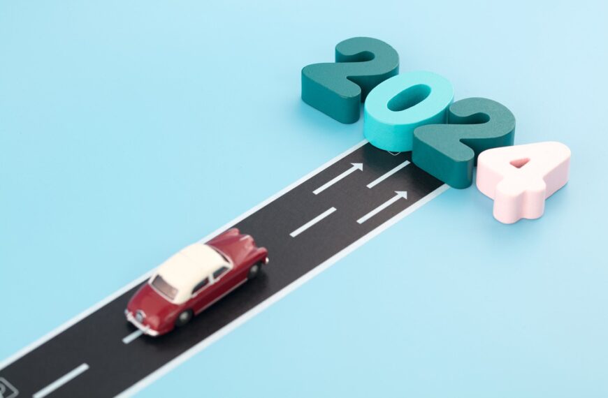 Motoryzacyjna ewolucja 2024: Najważniejsze innowacje, na które warto zwrócić uwagę.