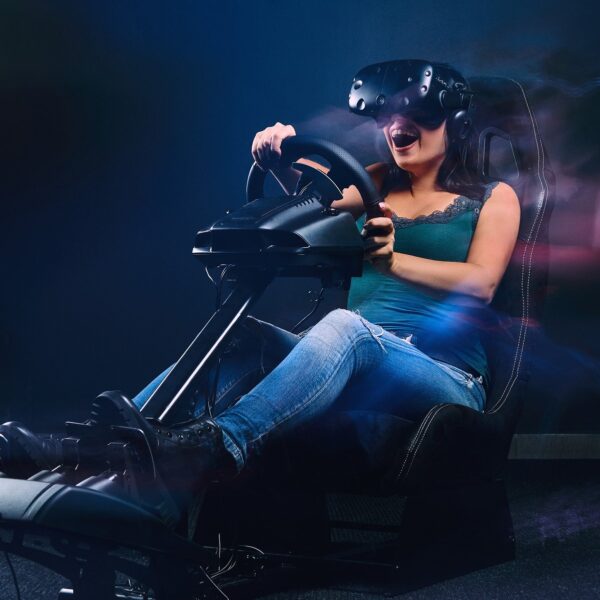 Jak technologia VR zmienia sposób, w jaki projektowane i testowane są samochody